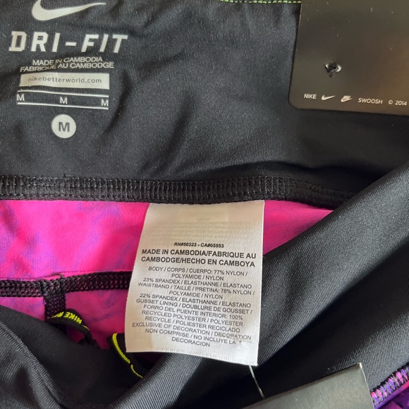 ๐ธ๐บ NWT: Nike Epic Lux Tight Fit Running Tights, Size M - Picture 3 of 6